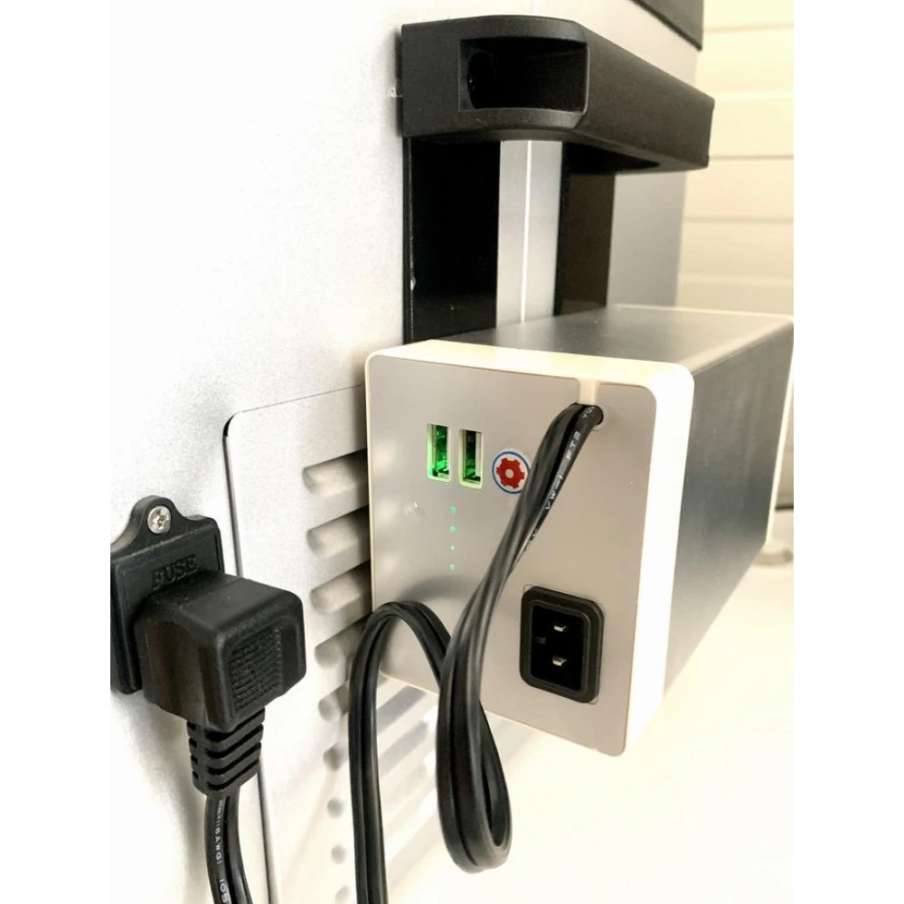 Baterie 12v - pentru alimentare frigider auto la 12V - 15600mAh, compatibil WAECO Dometic Baterie 12v - pentru alimentare frigider auto la 12V - 15600mAh, compatibil WAECO Dometic