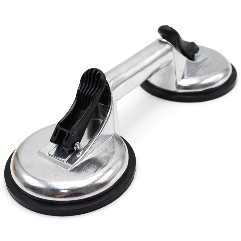 Ventuză dublă din aluminiu pentru prindere antenă Ventuză dublă din aluminiu pentru prindere antenă